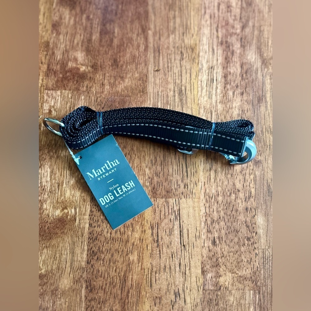 Martha Stewart 5' Nylon Dog Leash Black - Picture 3 of 3